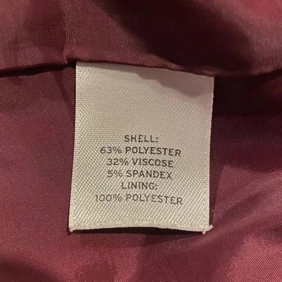 NWOT Halogen Raspberry Red Pencil Skirt Career Womens Size 6P (1523) - Picture 4 of 5